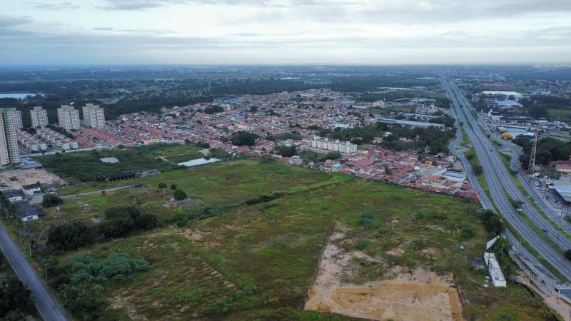 LOTE À VENDA EM EMAUS - IDEAL PARA EMPREENDIMENTOS - LICENCIADO E COM PLANTA APROVADA